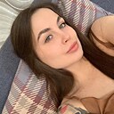 Знакомства: Виктория, 28 лет, Нижневартовск