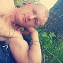 Знакомства: Максим, 31 год, Шахты