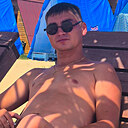 Знакомства: Алексей, 32 года, Хабаровск