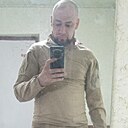 Знакомства: Кирилл, 35 лет, Ижевск