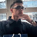 Знакомства: Ильдар, 20 лет, Кумертау