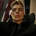 Знакомства: Рома, 25 лет, Лида