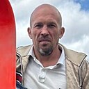 Знакомства: Кирилл, 44 года, Владивосток