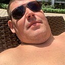 Знакомства: Антон, 33 года, Симферополь