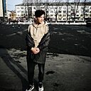 Знакомства: Богдан, 23 года, Первоуральск