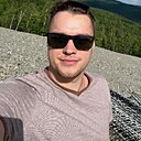 Знакомства: Олег Павлов, 29 лет, Тында