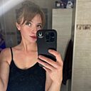 Знакомства: Анастасия, 27 лет, Пермь