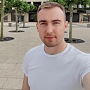 Знакомства: Олег, 33 года, Орел