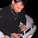 Знакомства: Александр, 22 года, Калинковичи