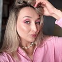 Знакомства: Ангелина, 28 лет, Евпатория