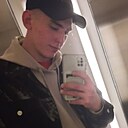 Знакомства: Вадим, 23 года, Рязань