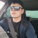 Знакомства: Александр, 34 года, Астана