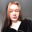 Знакомства: София, 18 лет, Черногорск