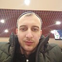 Знакомства: Вячеслав, 32 года, Снежное