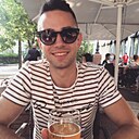 Знакомства: Алексей, 32 года, Петриков