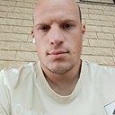 Знакомства: Андрей, 25 лет, Новомичуринск