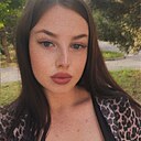 Знакомства: Полина, 26 лет, Анапа