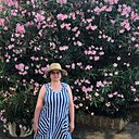 Знакомства: Лариса, 38 лет, Новый Уренгой