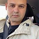 Знакомства: Евгений, 33 года, Колпино