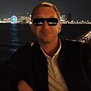 Знакомства: Роберт, 37 лет, Богданович