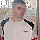 Знакомства: Иван, 24 года, Астрахань