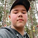 Знакомства: Макс, 18 лет, Костомукша