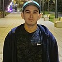 Знакомства: Руслан, 28 лет, Приютово