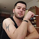 Знакомства: Гога, 33 года, Познань