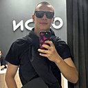 Знакомства: Илья, 20 лет, Красный Сулин