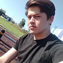 Знакомства: Артур, 27 лет, Абакан