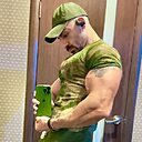 Знакомства: Алаа, 34 года, Белгород