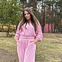 Знакомства: Ксюша, 37 лет, Челябинск