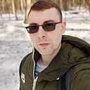 Знакомства: Олег, 32 года, Кременки