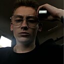 Знакомства: Владимир, 23 года, Адлер