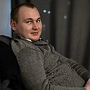 Знакомства: Павел, 25 лет, Слободской