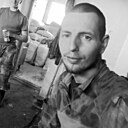 Знакомства: Виктор, 27 лет, Находка