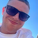 Знакомства: Артём, 24 года, Могилев