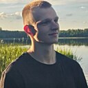 Знакомства: Александр, 22 года, Гомель