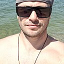 Знакомства: Артур, 37 лет, Бердянск