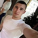 Знакомства: Максим, 29 лет, Санкт-Петербург