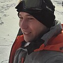 Знакомства: Артем, 35 лет, Сарапул