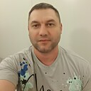 Знакомства: Олег, 41 год, Магадан