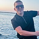 Знакомства: Octavian, 27 лет, Constanța