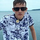 Знакомства: Денис, 23 года, Омск