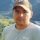 Знакомства: Виктор, 31 год, Новоалтайск