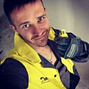 Знакомства: Макс, 35 лет, Калининград