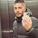 Знакомства: Олег, 32 года, Великий Новгород