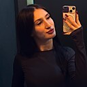 Знакомства: Виолетта, 18 лет, Мариуполь