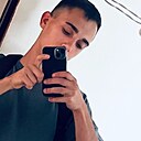 Знакомства: Илья, 20 лет, Новокузнецк