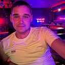 Знакомства: Ваня, 31 год, Пермь